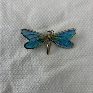 Vintage Butterfly with abalone shell wings brooch/pin  (2" x 1" silver tone)